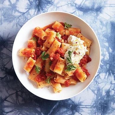 Buttery Pasta And Tomato Sauce