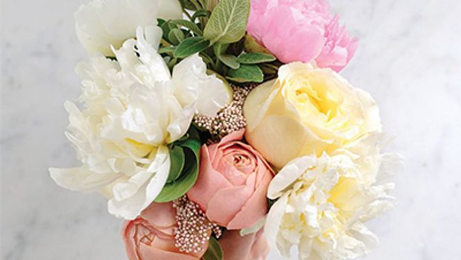 How to make Instagram-worthy bouquets with flowers from your backyard