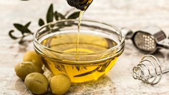5 Health Benefits Of Olives And Olive Oil