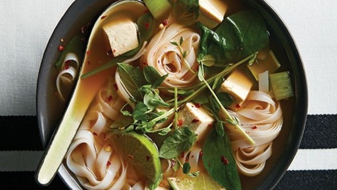 Chatelaine Quickies: Gingery tofu and rice noodle soup