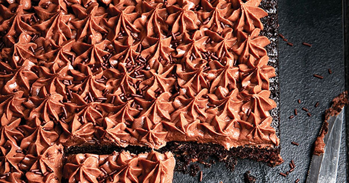 Weekend Baking Easy chocolate cake Chatelaine