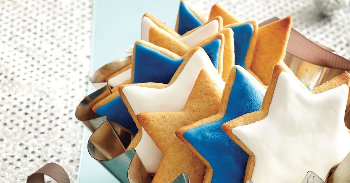 Classic Royal Icing Recipe For Cookie Decorating Chatelaine