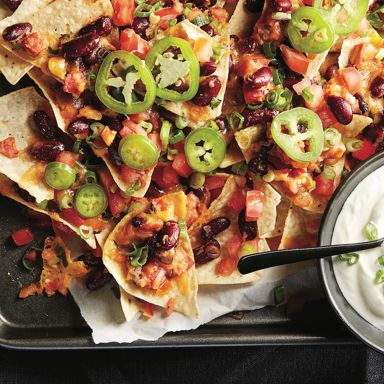 Chatelaine Quickies: Loaded Nachos With Beans, Chorizo And Extra Cheese