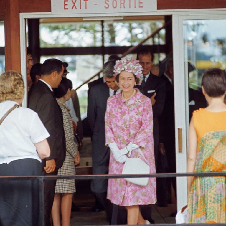 A peek inside the Queen's (many!) handbags — and their role in royal life