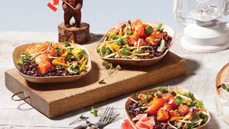 Salmon poke