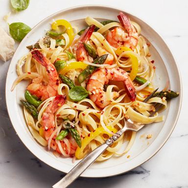 5 Easy Weeknight Dinner Recipes, Including Shrimp Primavera Pasta
