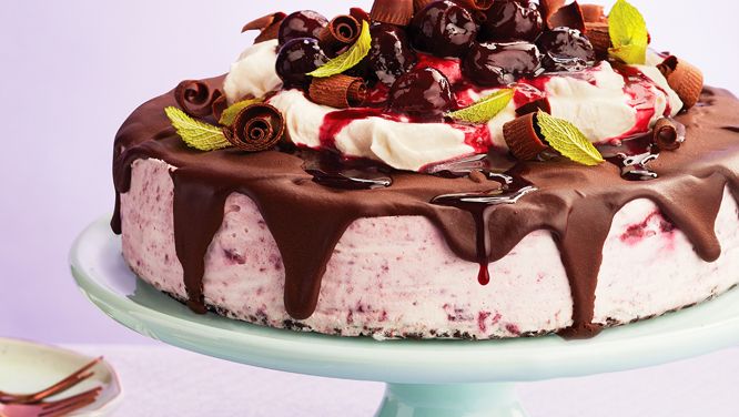 Black Forest Frozen Cheesecake