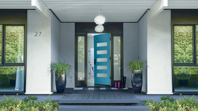 How to make a grand entrance with colour