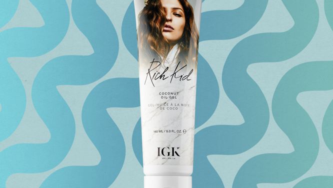 The Ultimate Summer Hair Guide: Low-Maintenance Ways To Fight Frizz, Faded Colour And More