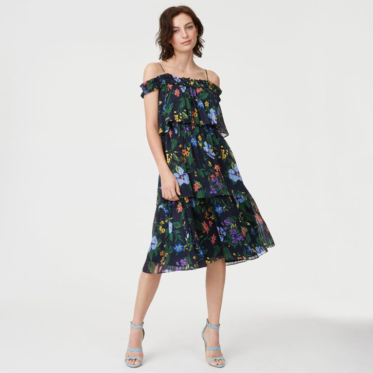 19 End-of-Summer Fashion Sales Not to Miss Out On