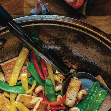 Tofu vegetable stir fry with cashews