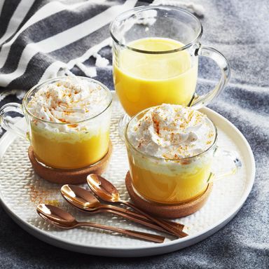 Turmeric tea latte