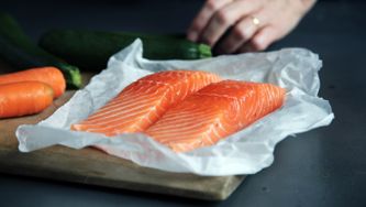 7 Expert Secrets For Choosing The Freshest, Most Sustainable Seafood