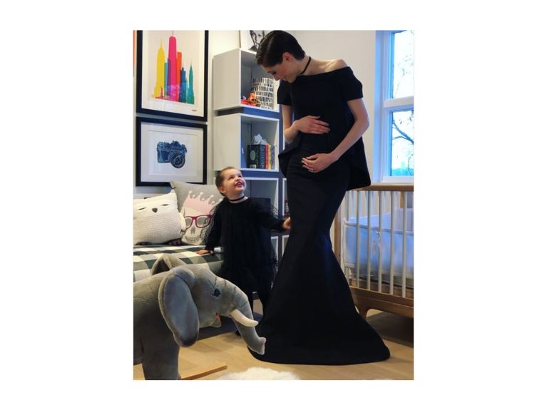 pregnant celebrities 2017-coco rocha-instagram-feature image