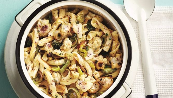 5 Easy Weeknight Dinner Recipes, Including Roasted Cauliflower Pasta