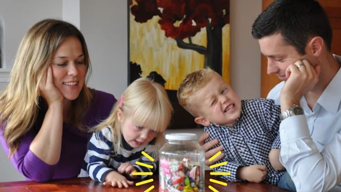 This Family Can Fit The Garbage They Produce Each Year Into One Large Glass Jar: Here’s How