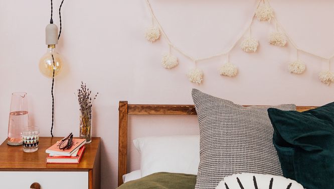 Make A $49 Ikea Bed Look Expensive And More DIY Budget Bedroom Hacks