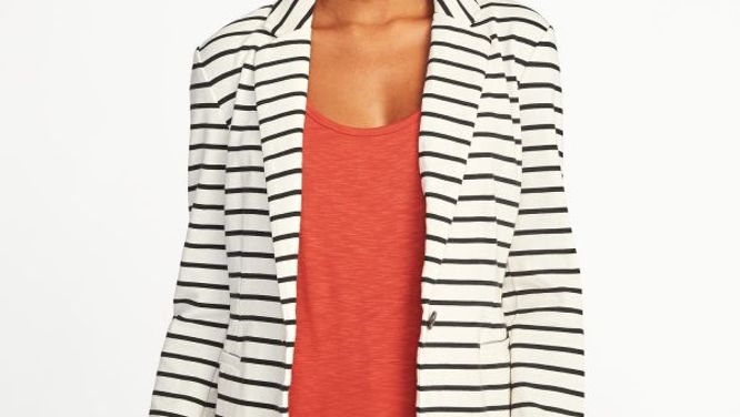 16 Anything-But-Basic Blazers To Instantly Update Any Outfit