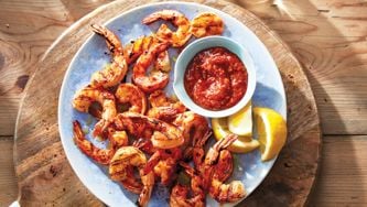 Grilled piri piri shrimp with cocktail sauce