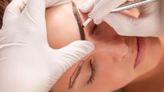 What No One Tells You About The Eyebrow-Tattooing Trend Microblading
