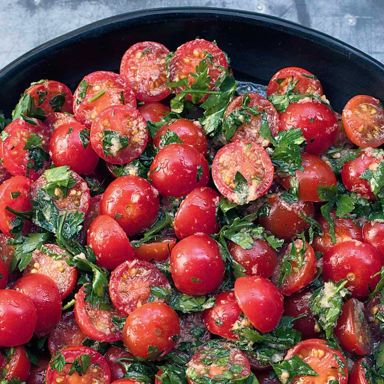 Nigella Lawson's Tomato And Horseradish Salad