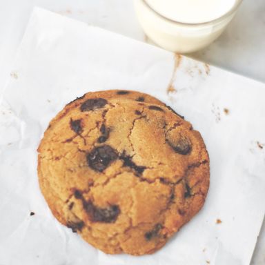 Violet Bakery's Egg Yolk Chocolate Chip Cookies
