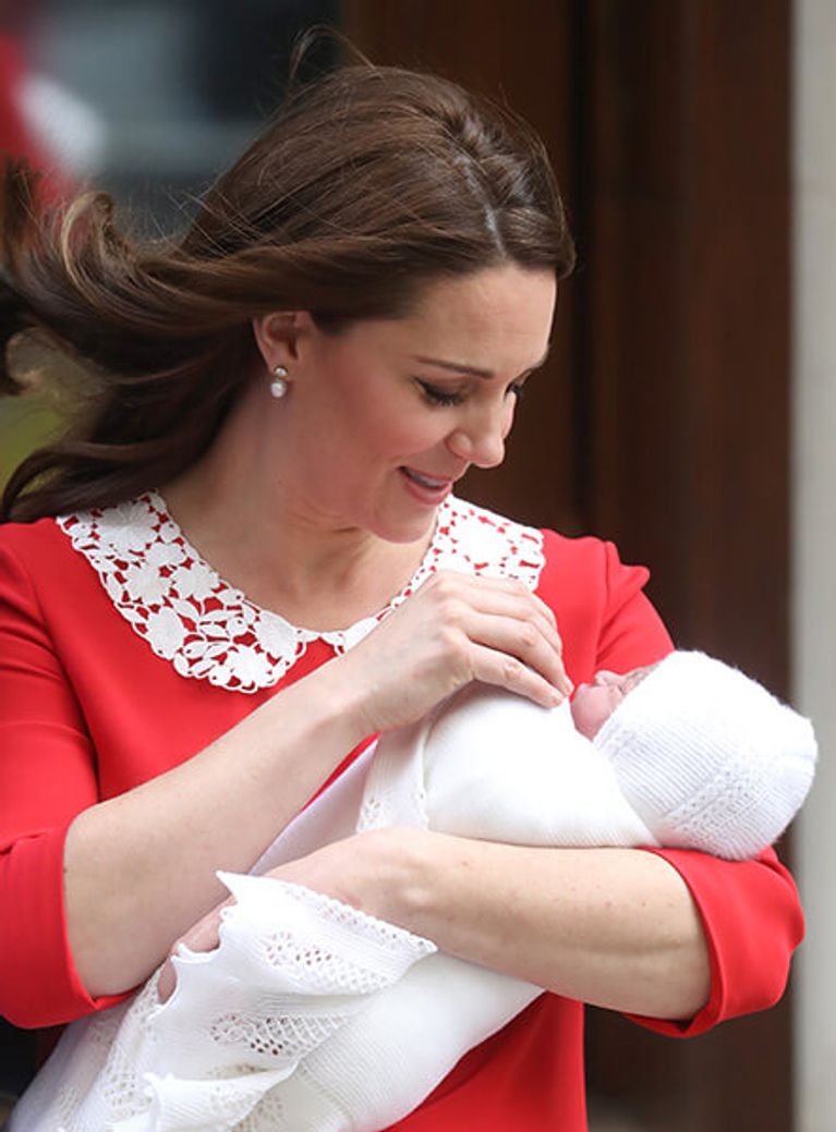 All The Cutest Photos Of Kate, William And The Newest Royal Baby