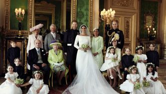 See The Royals In The Official Wedding Day Portraits