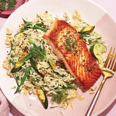 Salmon Fillets With Green Beans And Zucchini Orzo