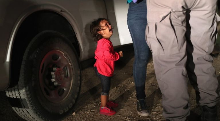 Little Girl photo Trump border policy-girl crying