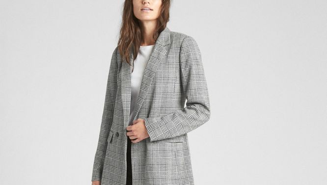 The Top 10 Bestselling Items At The Gap Right Now