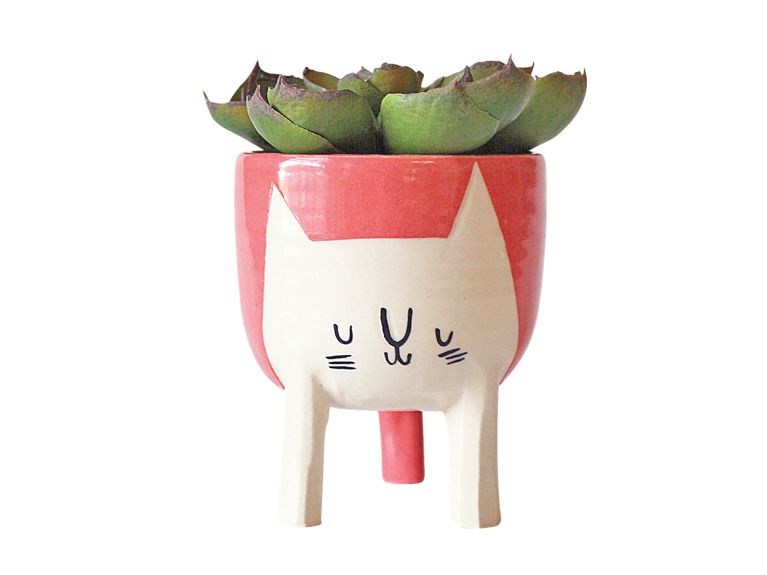 Holiday Gift Guide 2018 planter made to look like a cat with three legs