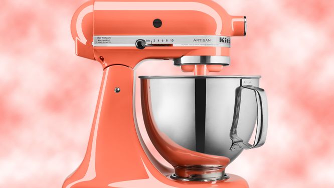 12 Bright Ways To Jump On Pantone's Colour Of The Year For 2019