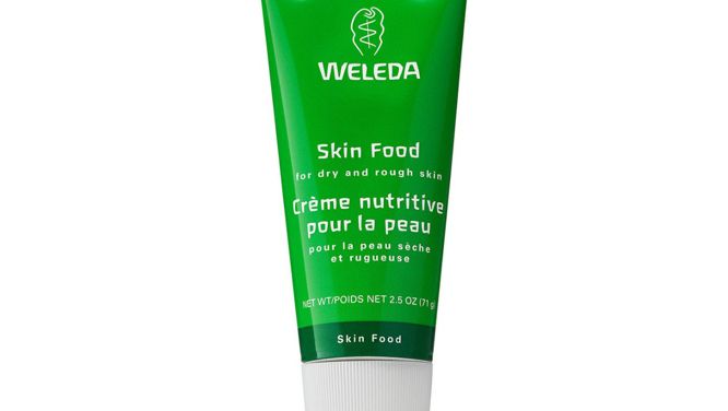 This Celeb-Approved Moisturizer Is The Ultimate Cure For Dry Winter Skin