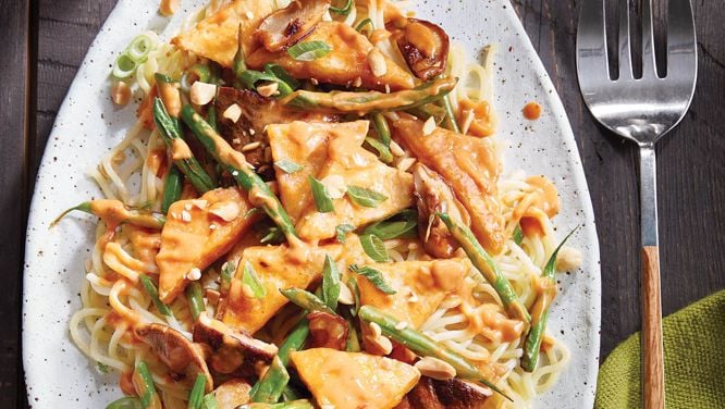 Crispy Tofu Stir-Fry With Peanut Sauce