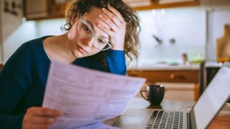 6 Signs You’re Heading Into Financial Trouble