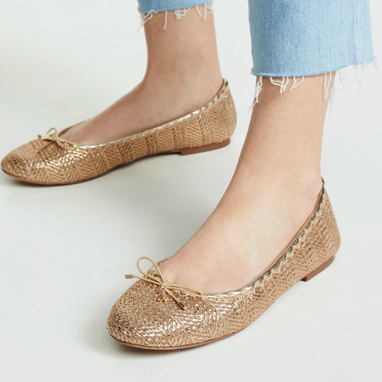 24 Shoes For Outdoor Weddings That Are Comfy, Chic And Won't Sink Into the Grass