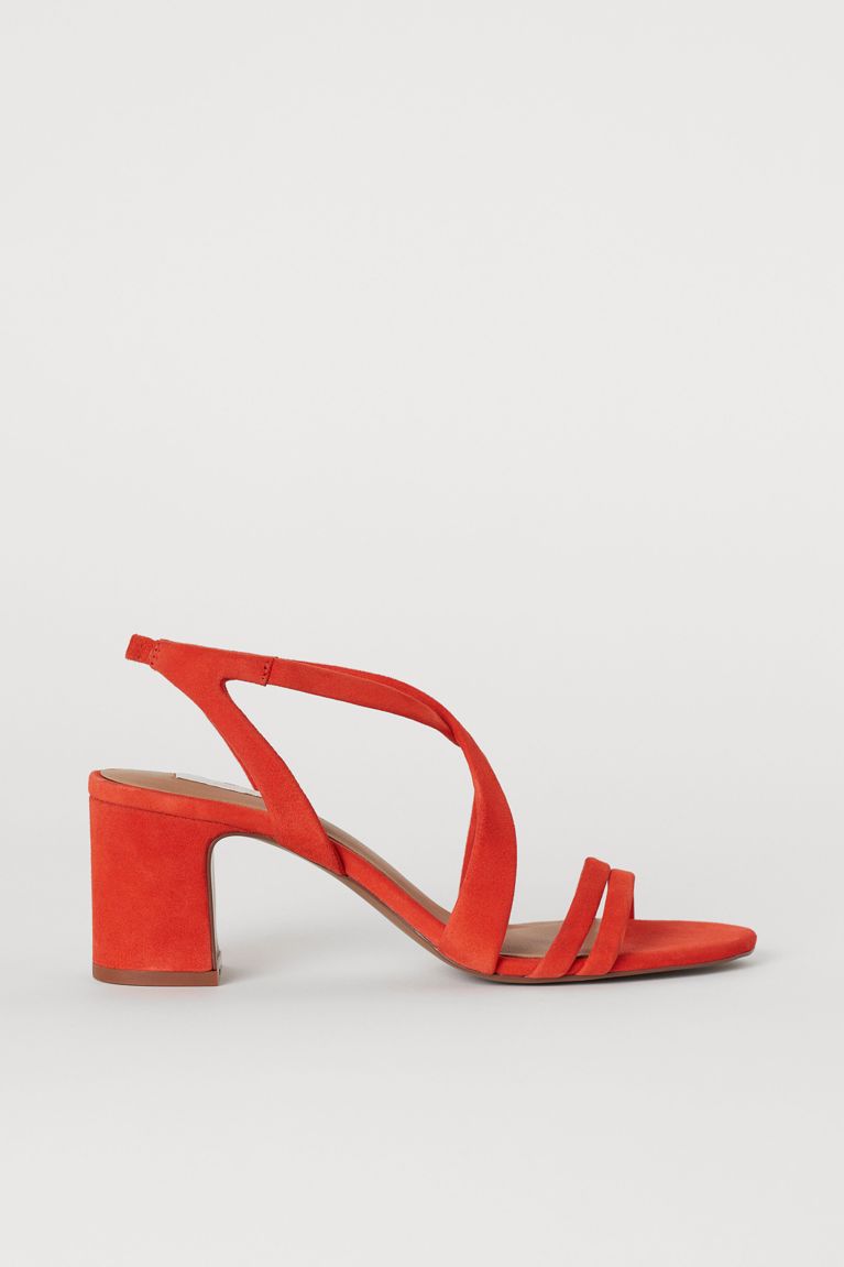 24 Outdoor Summer Wedding Shoes That Are Comfy And Chic Chatelaine