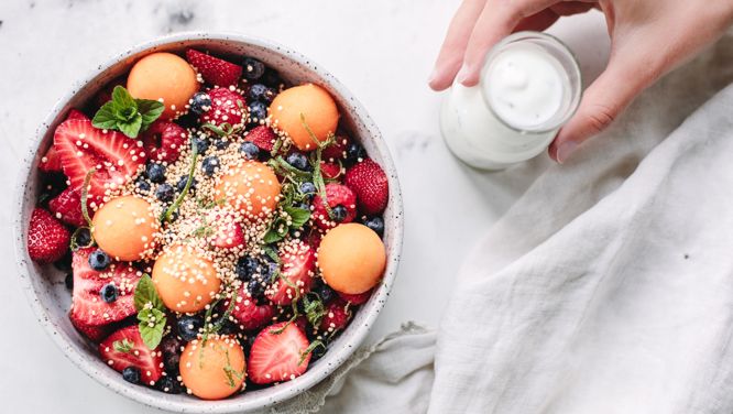 Seasonal Fruit Bowl with Yogurt-Mint Sauce and Toasted Quinoa