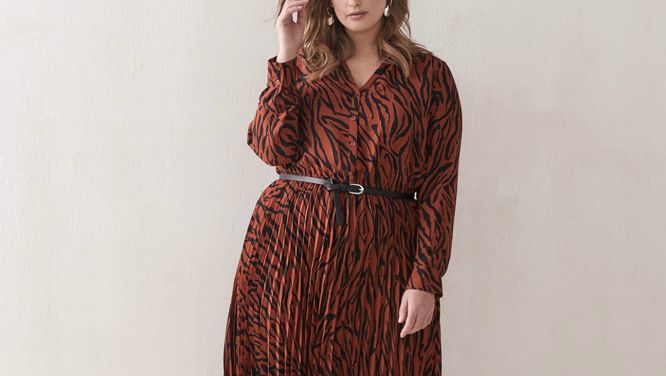 22 Gorgeous Long-Sleeve Dresses That Are Perfect For Winter