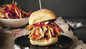 Slow cooker saucy pulled pork