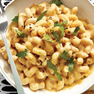 Creamy Plant-Based Alfredo Pasta