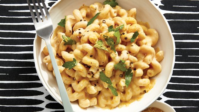 Creamy Plant-Based Alfredo Pasta