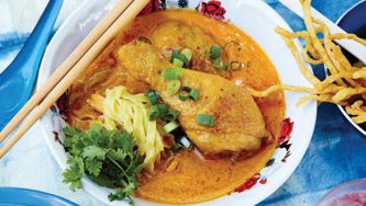 Chicken Drumstick Curry with Egg Noodles (Khao Soi Gai)