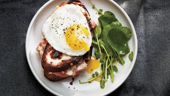 5 Easy Weeknight Dinner Recipes, Including A Teriyaki Beef Stir-Fry