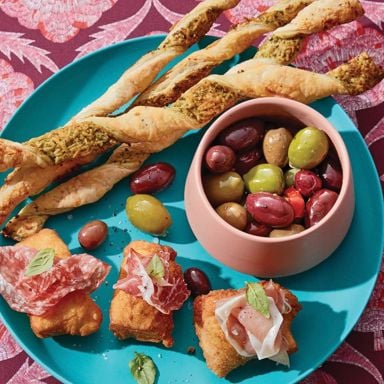 Puff Pastry Straws With Pesto