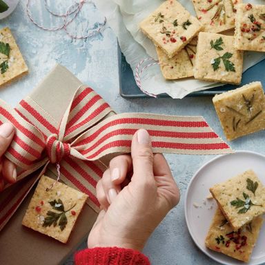 Savoury Herb Shortbread Cookies