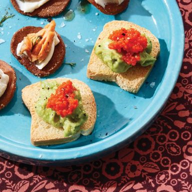 Bagel Crisps With Trout