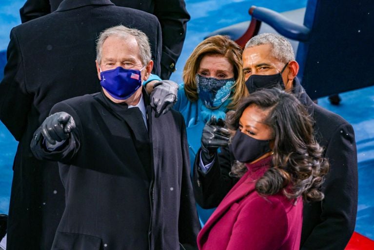 Former U.S. President George W. Bush, Speaker of the House Nancy Pelosi, former U.S. President Barack Obama and Michelle Obama arrive at the inauguration of U.S. President-elect Joe Biden on the West Front of the U.S. Capitol on Jan. 20, 2021 in Washington, DC.  (Tasos Katopodis/Getty Images)
