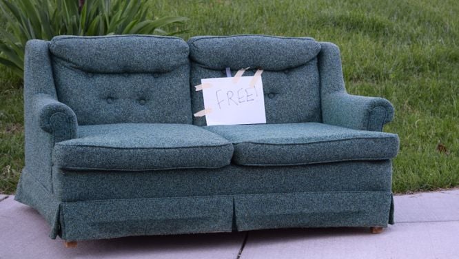 How I Furnished My Entire Apartment For Free
